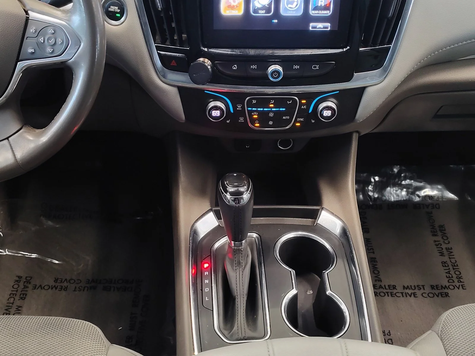 Used 2018 Cajun Red Tintcoat Chevrolet LT Cloth image 19