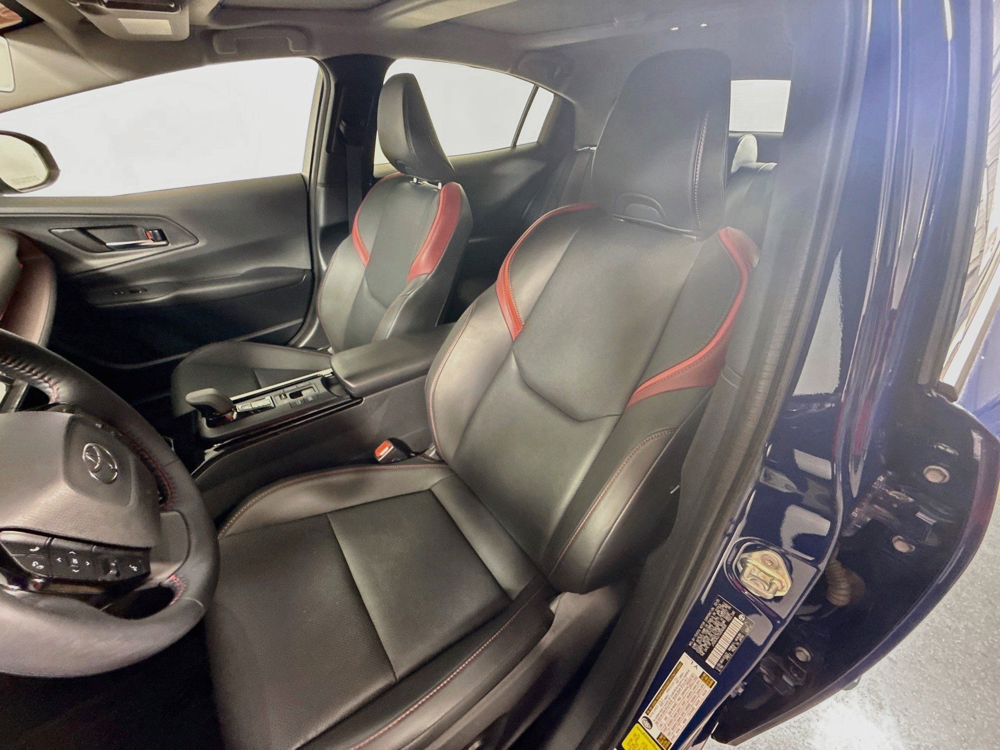 Used 2025 Reservoir Blue Toyota XSE Premium image 20