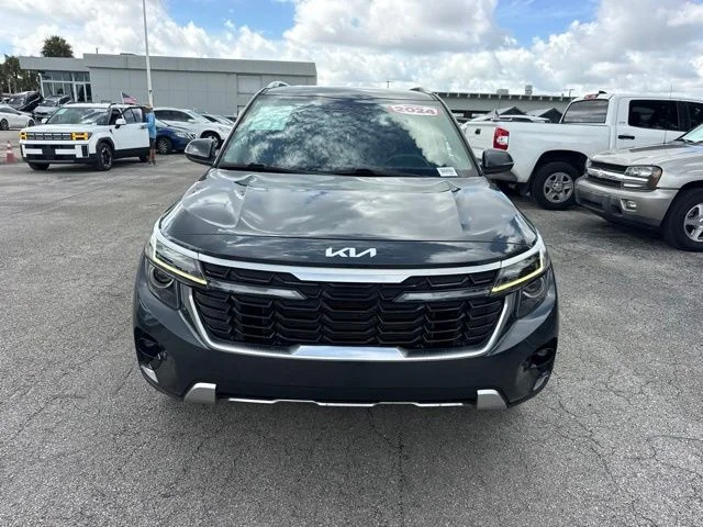 Used 2024 Gray Kia EX image 8