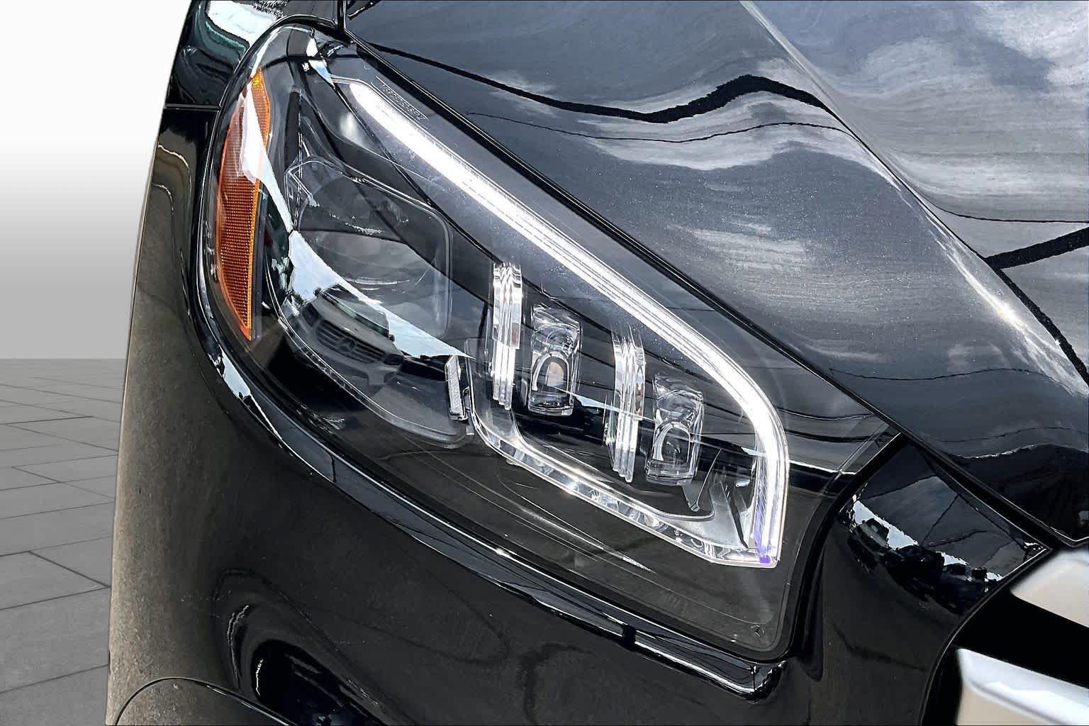 New 2026 Obsidian Black Metallic Mercedes-Benz GLS 580 image 20