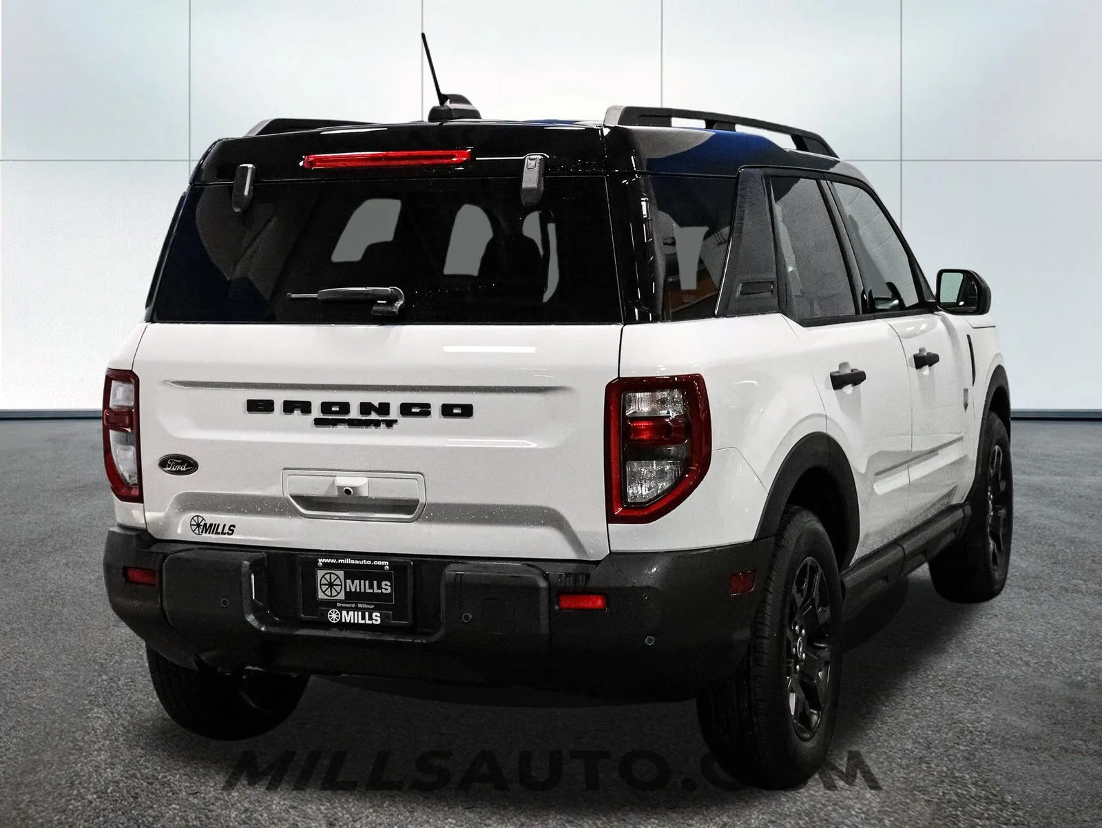 Used 2025 Oxford White Ford Big Bend® image 7