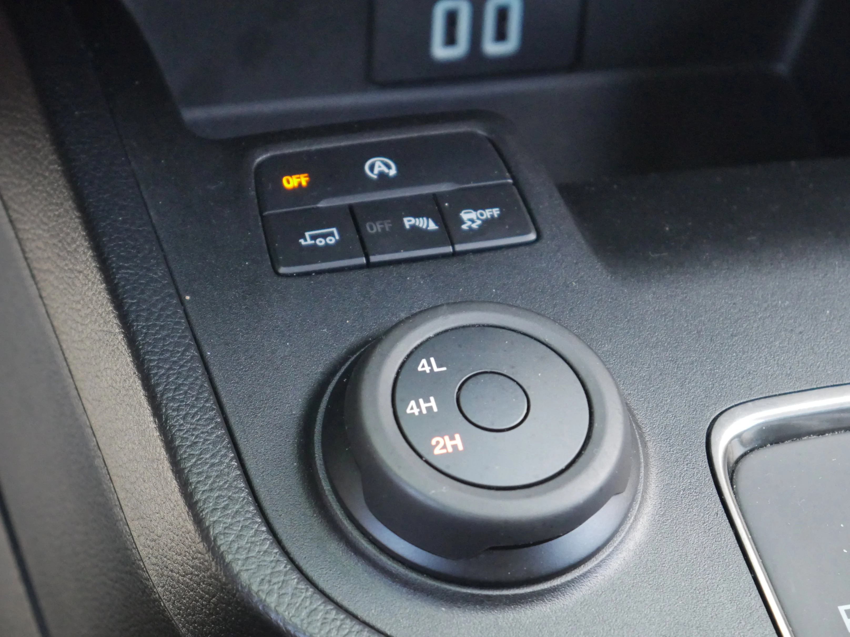 Used 2019 Oxford White Ford XLT image 13