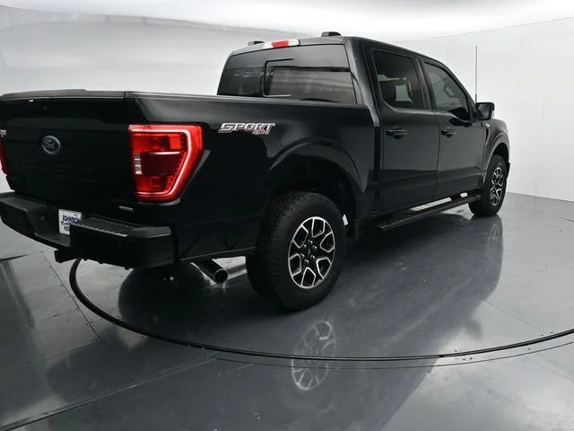 Used 2023 Black Ford XLT image 8