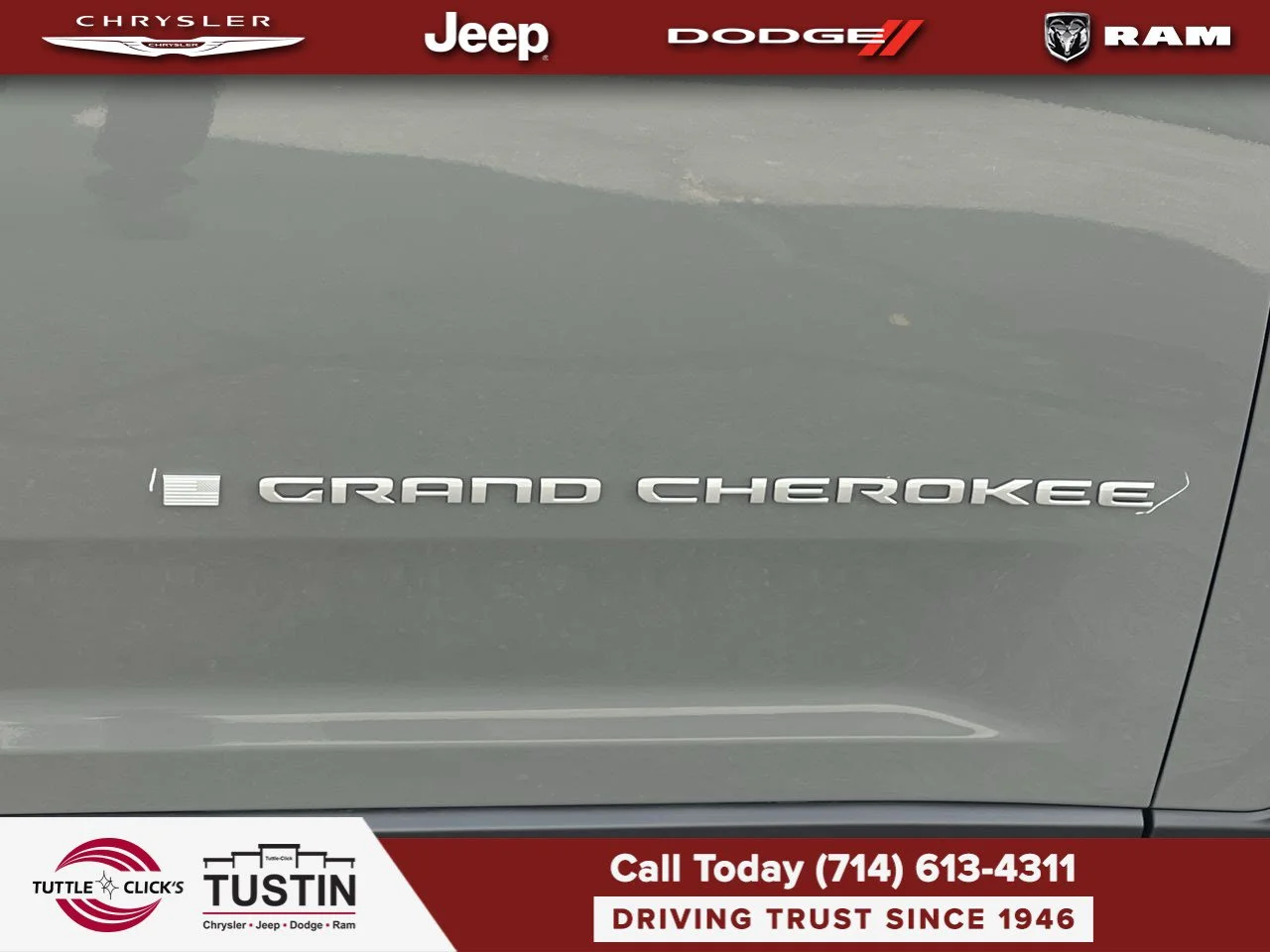 New 2027 Sting-Gray Clear-Coat Paint Jeep Laredo X image 14