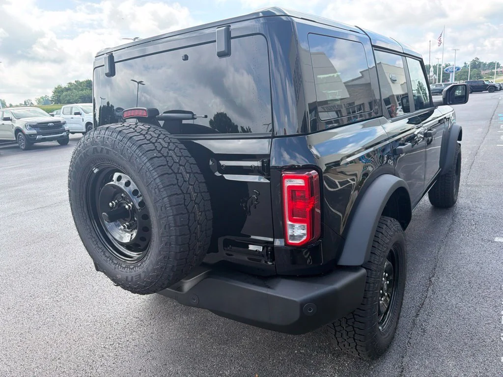 New 2026 Shadow Black Ford Big Bend® image 5
