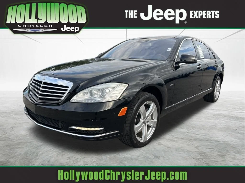 2012 Mercedes-Benz S-Class S550