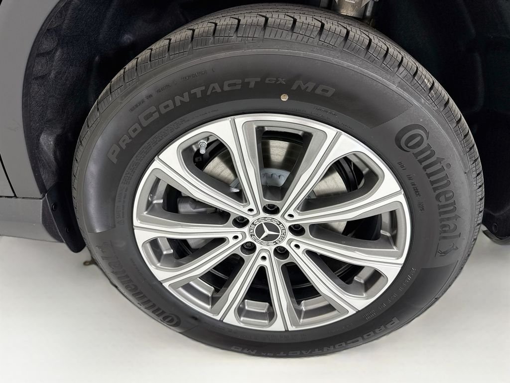 New 2027 Graphite Grey Metallic Mercedes-Benz GLC 300 image 31