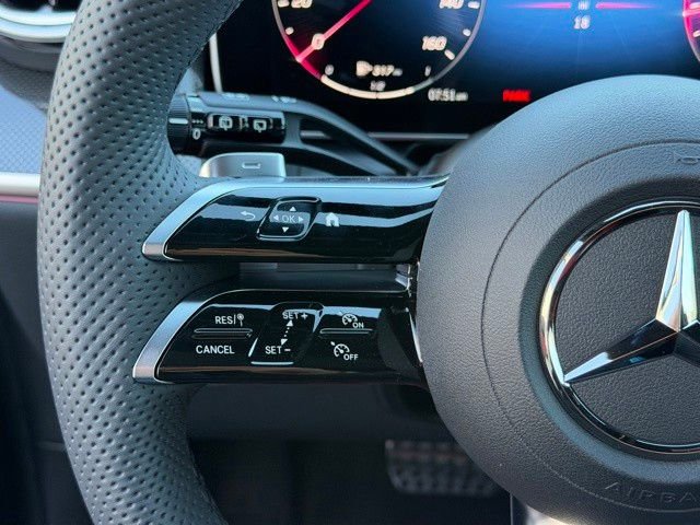 New 2026 MANUFAKTUR exclusive graphite grey magno Mercedes-Benz GLC 300 image 17