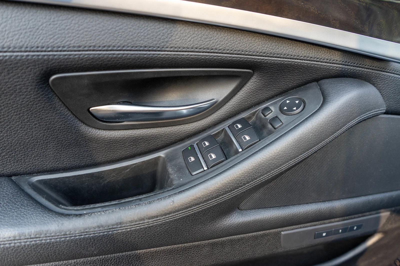 Used 2014 Imperial Blue Metallic BMW 528i xDrive image 13
