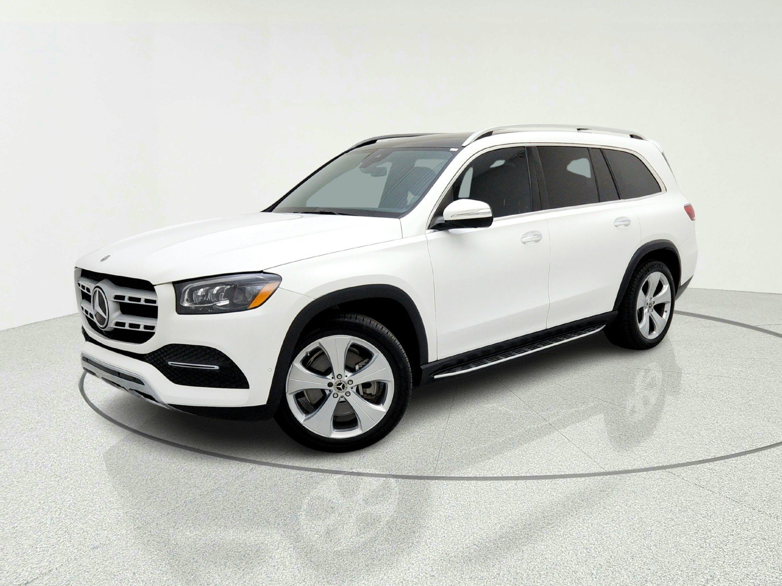 2021 Mercedes-Benz GLS GLS450's photo