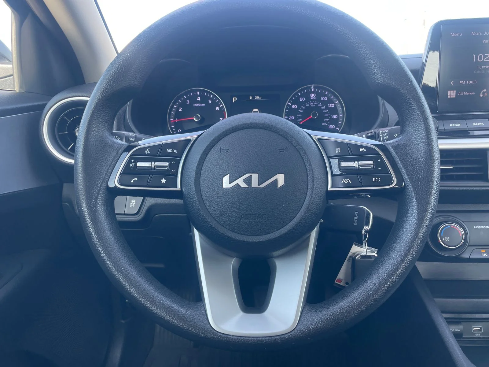 Used 2024 Gray Kia LXS image 11