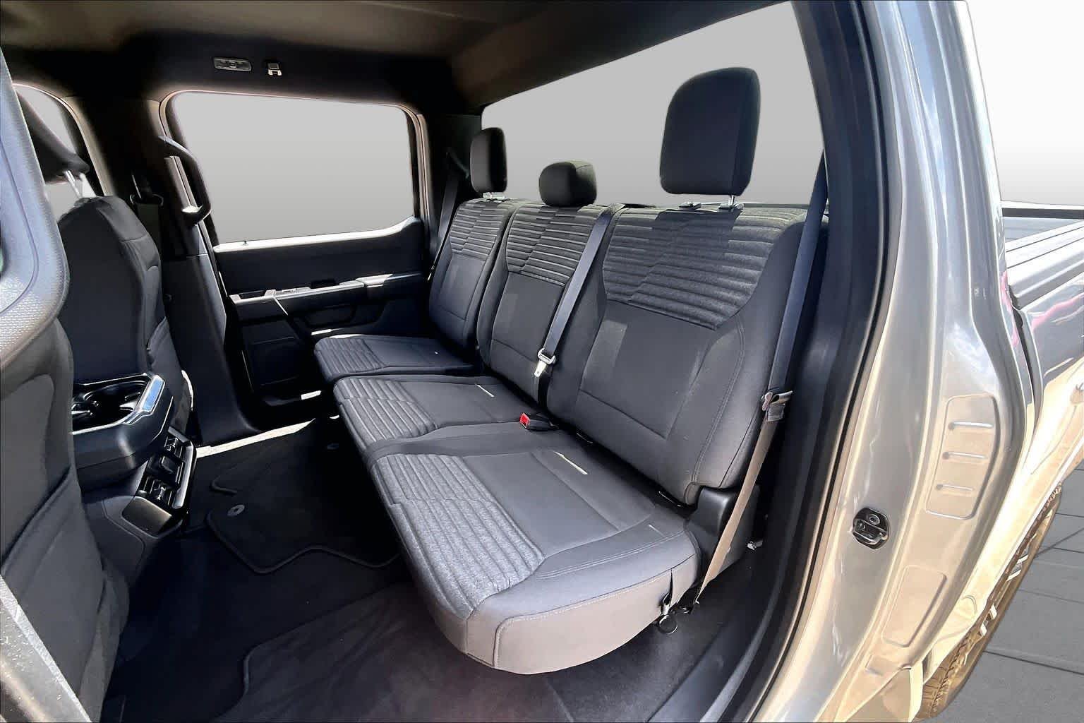 Used 2023 Iconic Silver Ford XL image 21