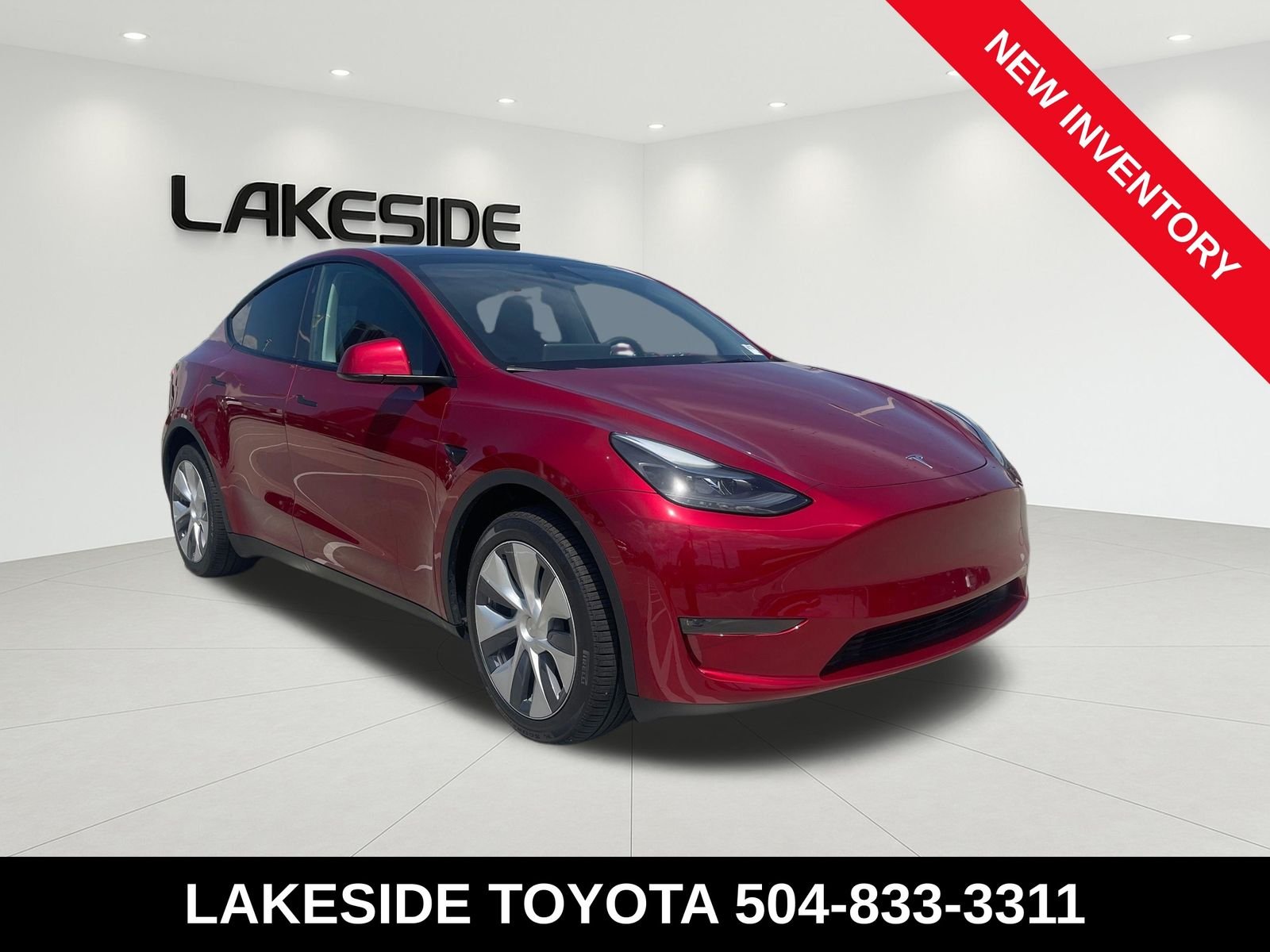 Used 2024  Tesla Long Range image 8