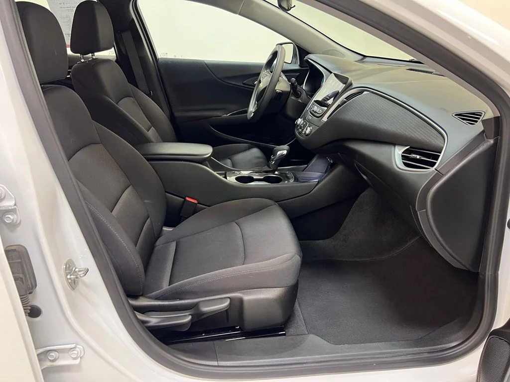 2025 Chevrolet Malibu 1FL - Photo 33