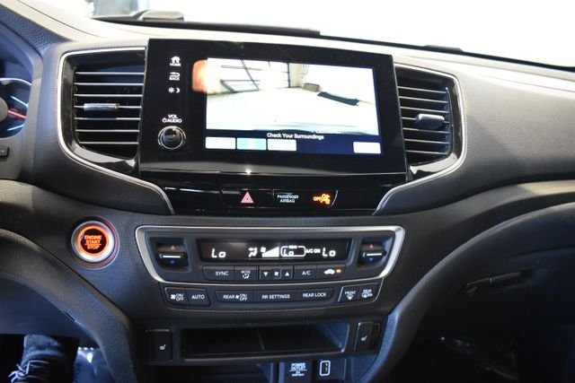 Used 2022 Silver Honda TrailSport image 25