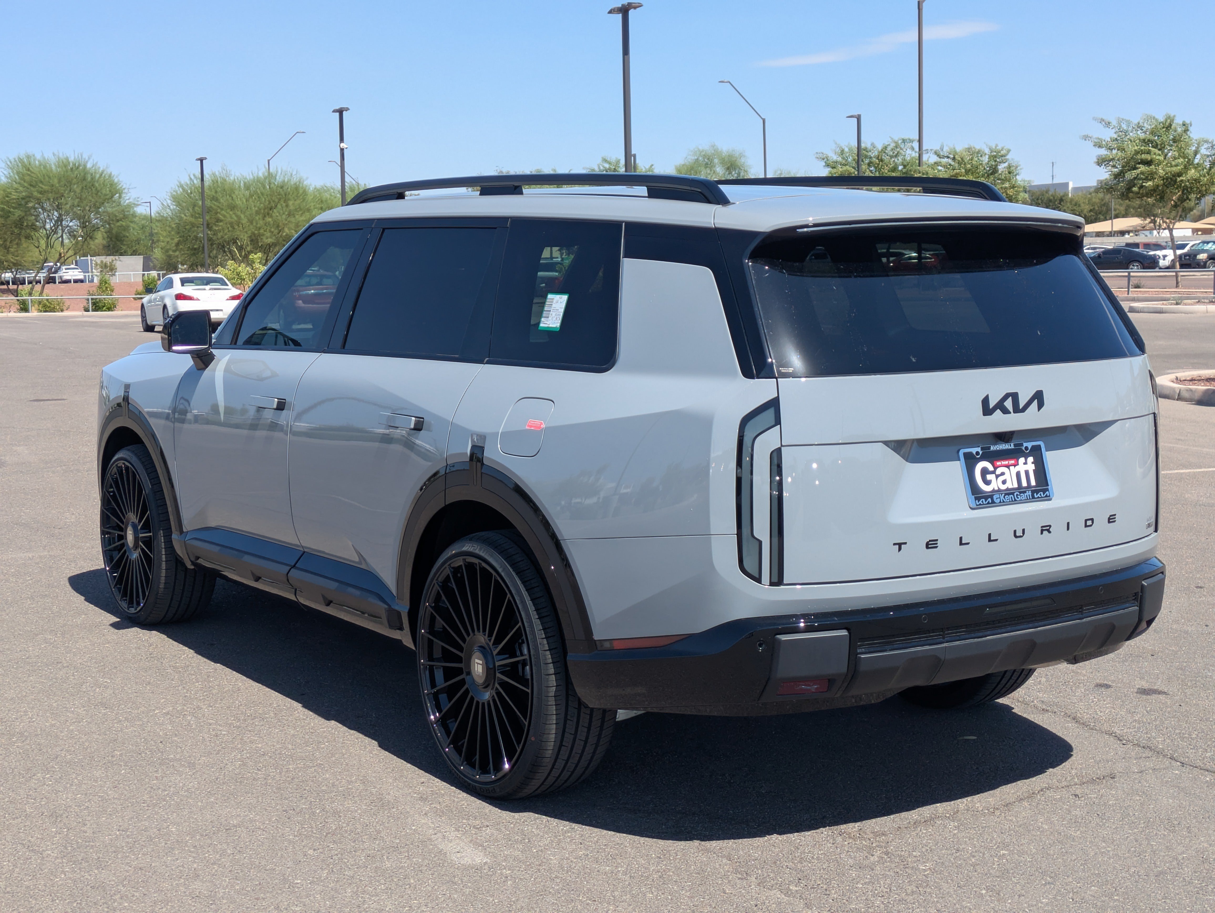 New 2027 Wolf Gray Kia X-Line EX image 3