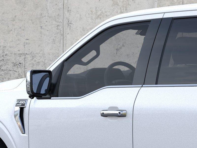 New 2026 Star White Metallic Tri-Coat Ford LARIAT image 12