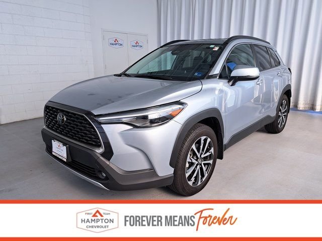 2024 Toyota Corolla Cross XLE