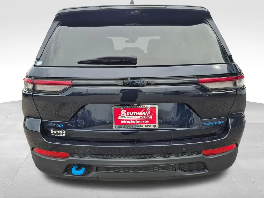 Used 2024 Blue Jeep Trailhawk 4xe image 5