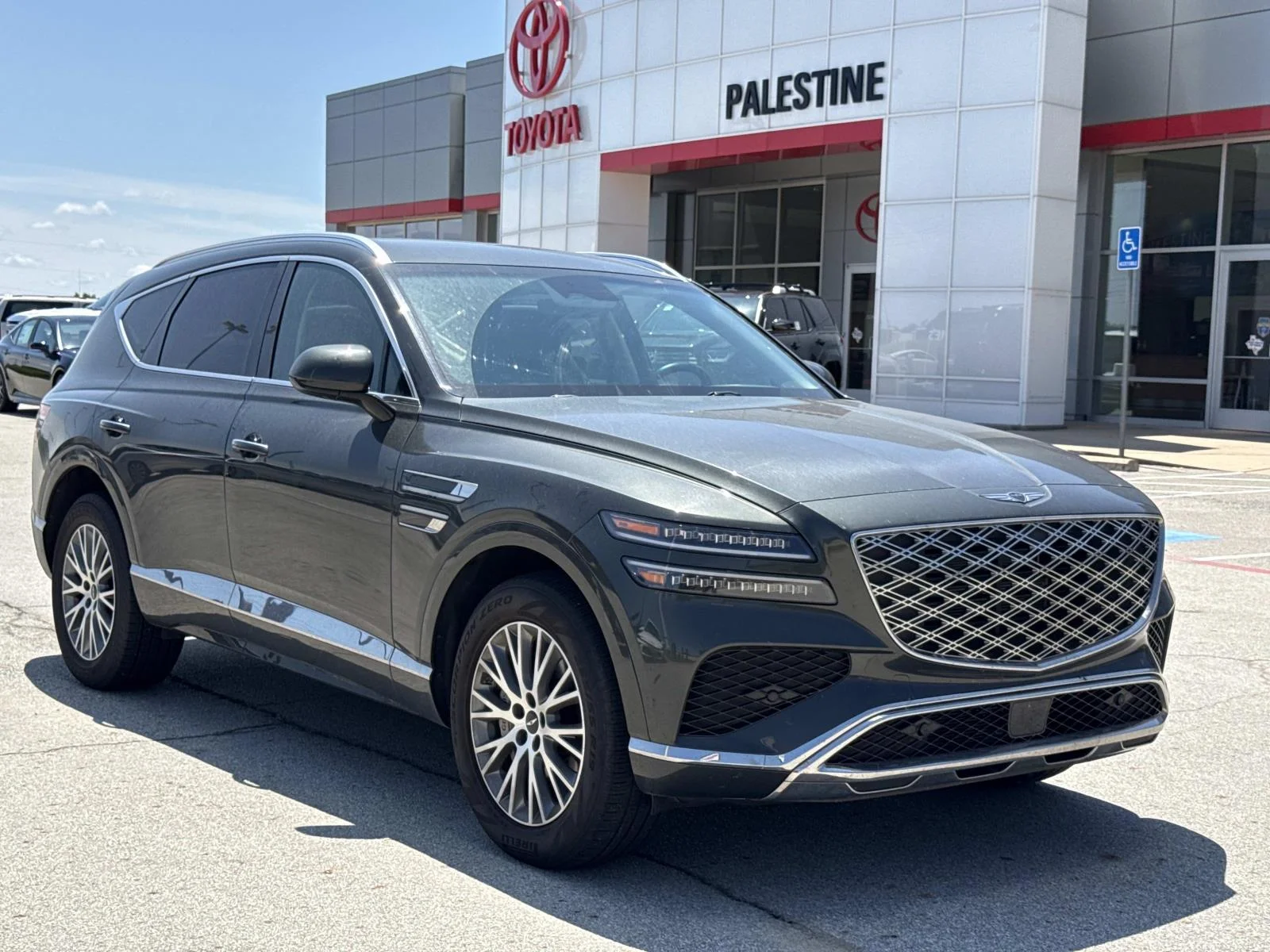 2025 Genesis GV80 2.5T Standard AWD's photo