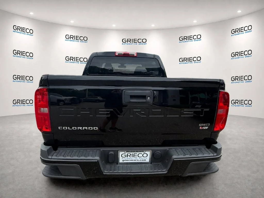 Used 2022 Black Chevrolet LT image 6
