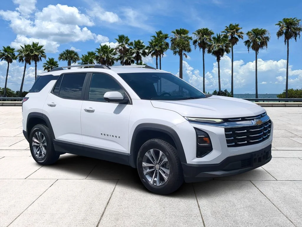 Used 2025 White Chevrolet LT image 2
