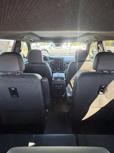 2027 GMC Acadia AT4 - Photo 10