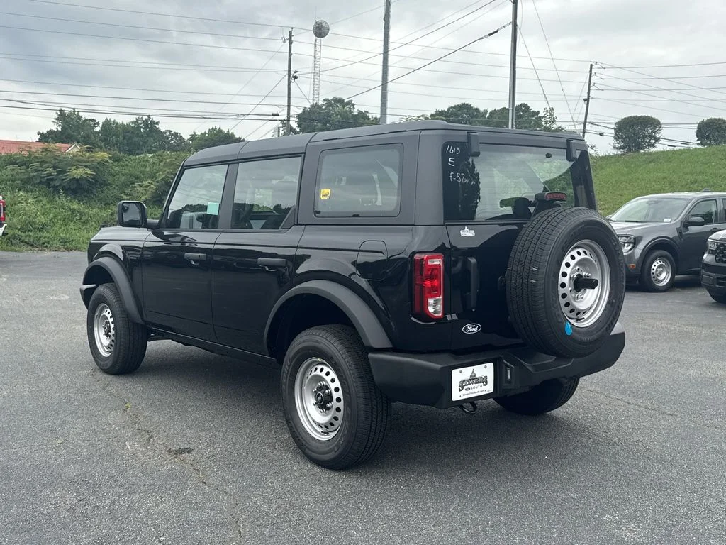 New 2026 Black Ford Base image 5