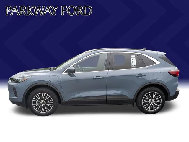 Used 2025 Blue Ford Base image 8