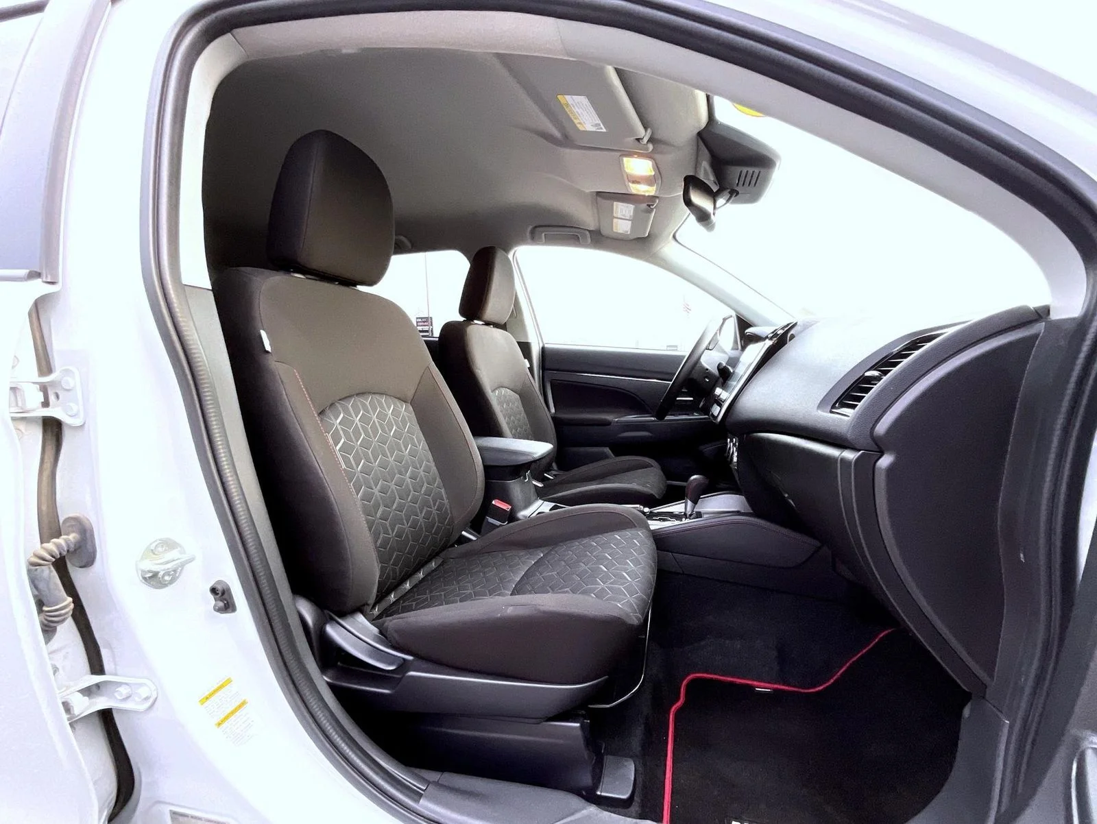 Used 2024 White Mitsubishi RALLIART image 15