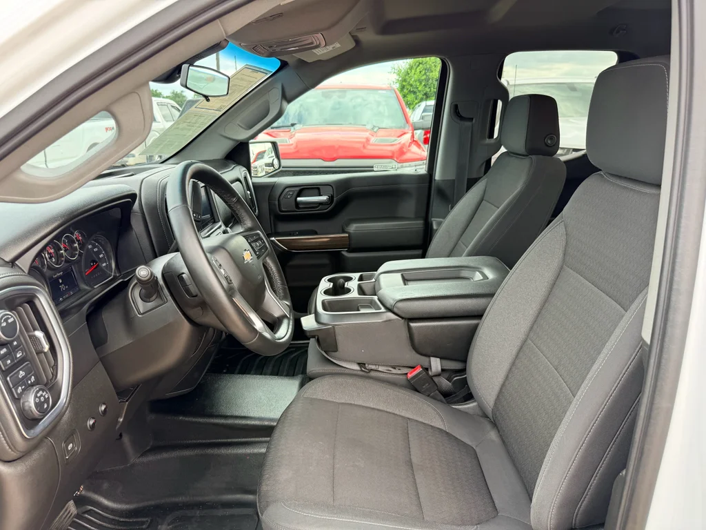 Used 2021 Summit White Chevrolet LT image 12