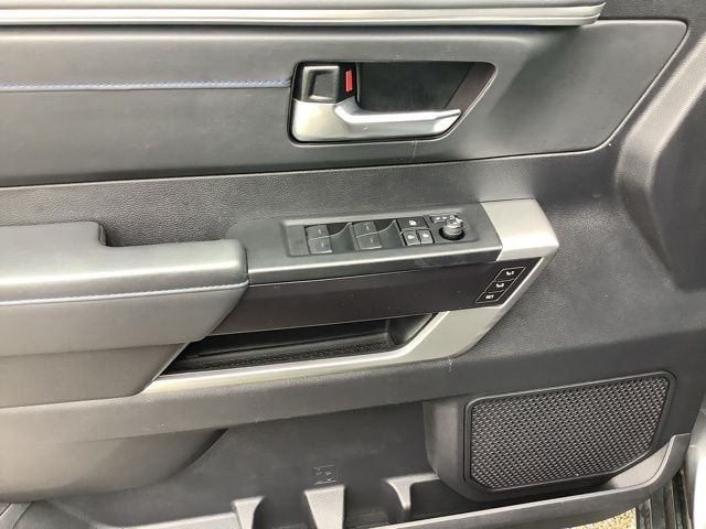 Used 2023 Magnetic Gray Metallic Toyota Platinum image 9