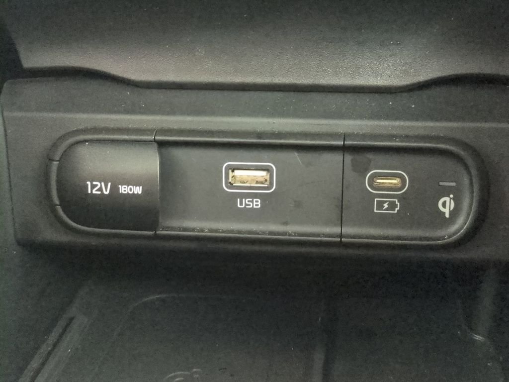 2023 Kia Telluride S - Photo 28