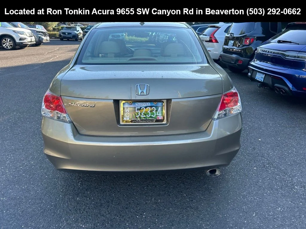 Used 2008 Bold Beige Metallic Honda EX-L image 4
