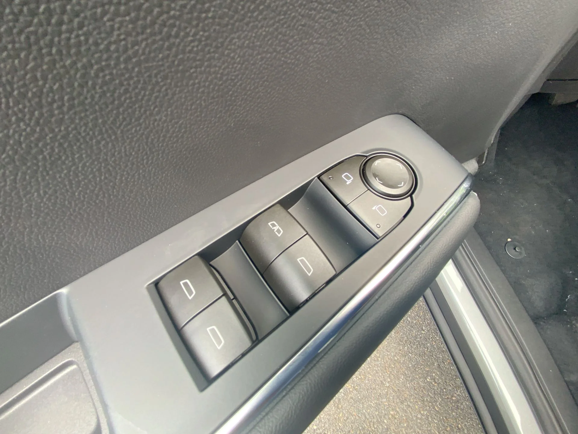 2027 GMC Acadia Elevation - Photo 30