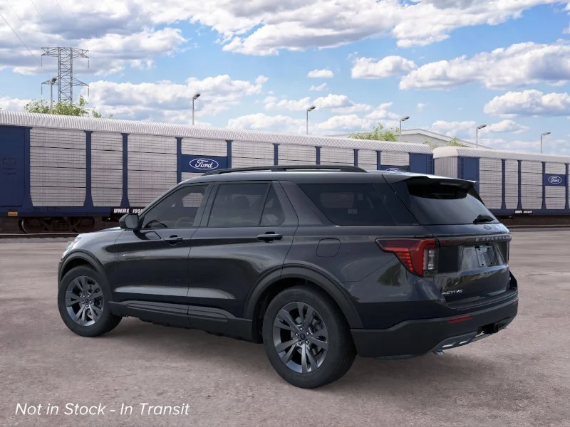 New 2026 Agate Black Metallic Ford Active image 4