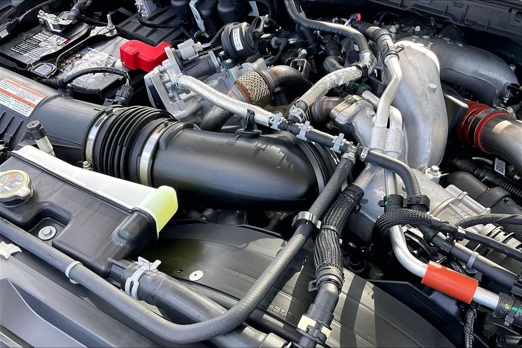 New 2026 Ford Super Duty F-250 Lariat 4D Crew Cab
