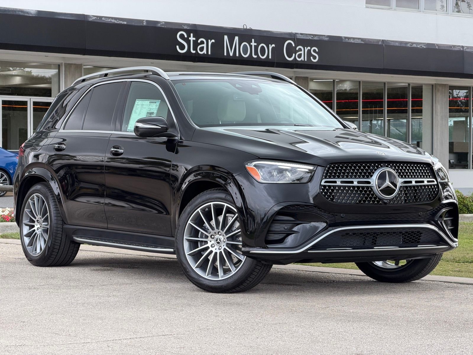 New 2026 Obsidian Black Metallic Mercedes-Benz GLE 450 image 1