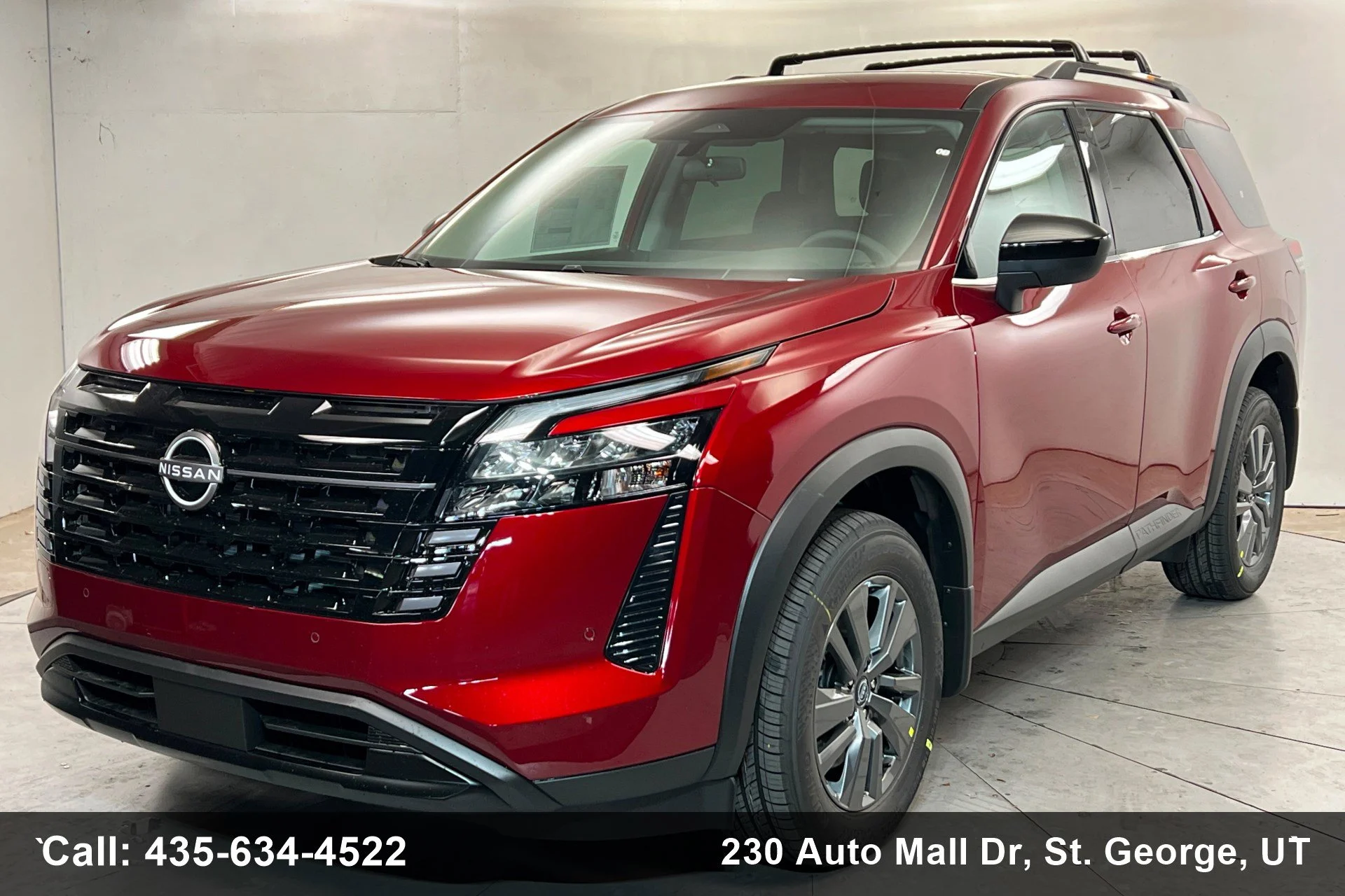 2026 Nissan Pathfinder SV 4WD's photo