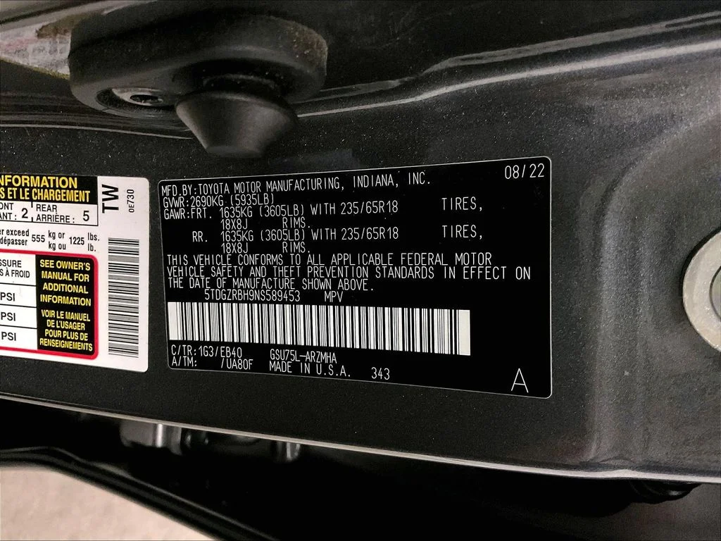 Used 2022 Gray Toyota XLE image 40