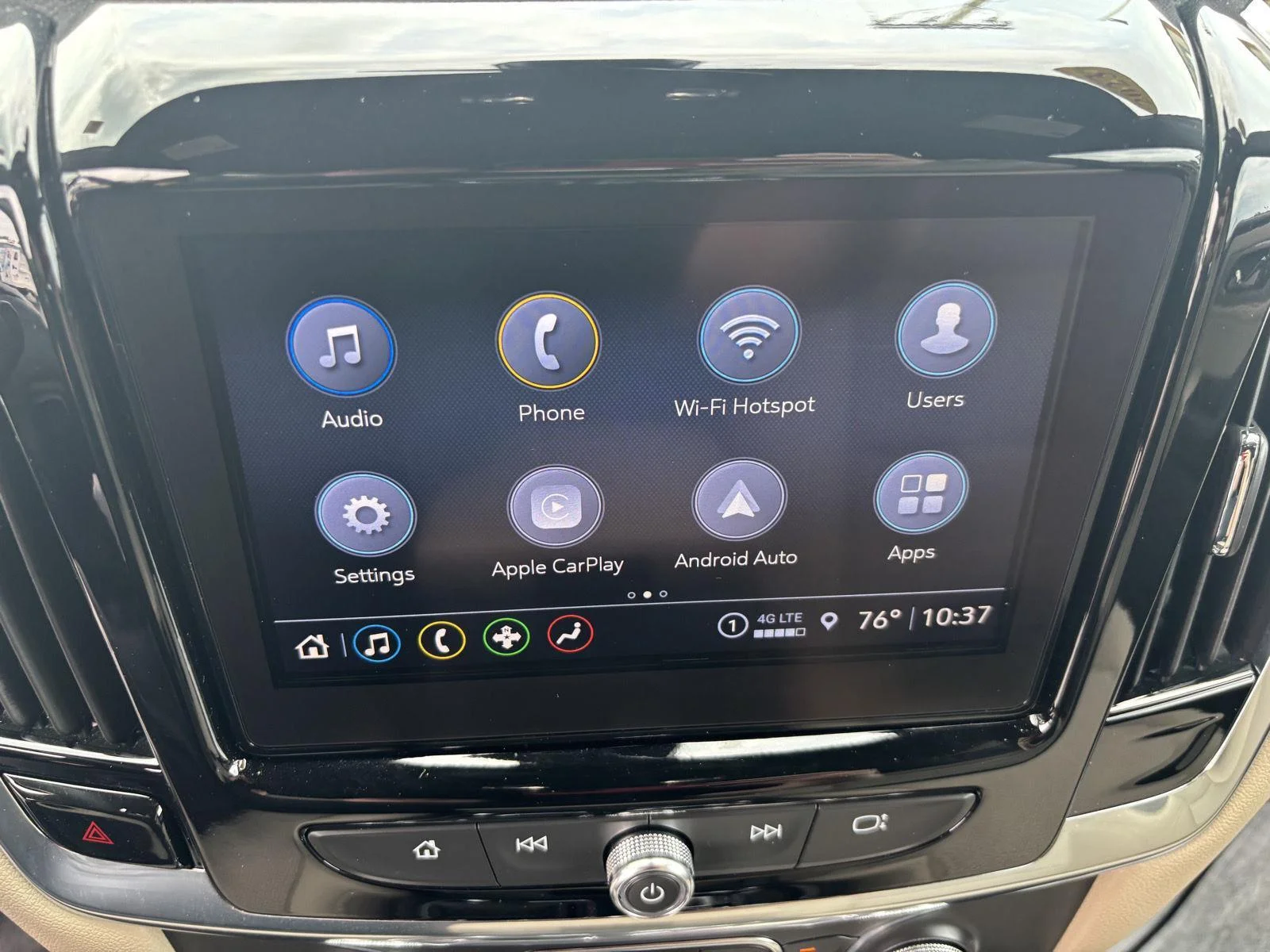 Used 2023 Northsky Blue Metallic Chevrolet LT Cloth image 22