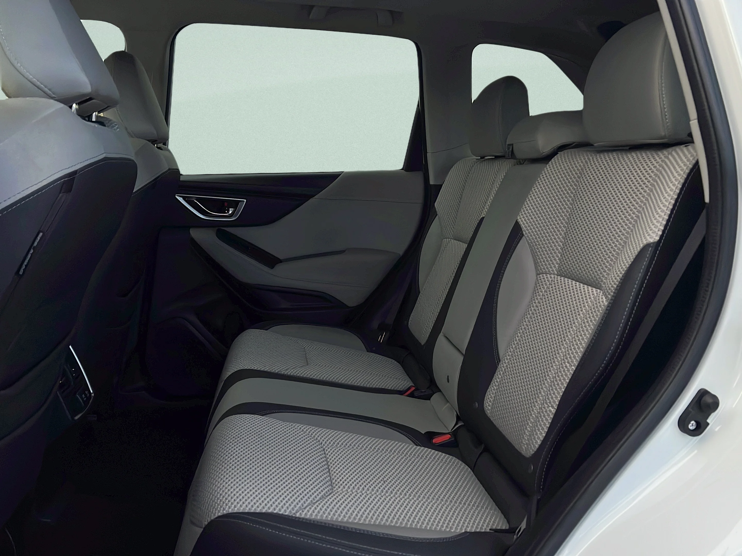 Used 2021 Crystal White Pearl Subaru Premium image 10