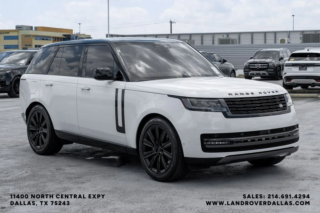 New 2026 Fuji White Land Rover SE image 6