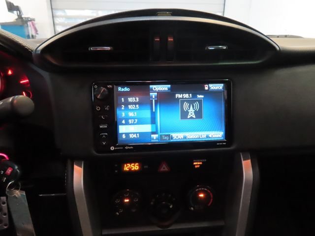 Used 2017 Blue Toyota Base image 22