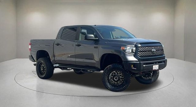 Pre-Owned 2019 Toyota Tundra SR5 4WD 4D CrewMax