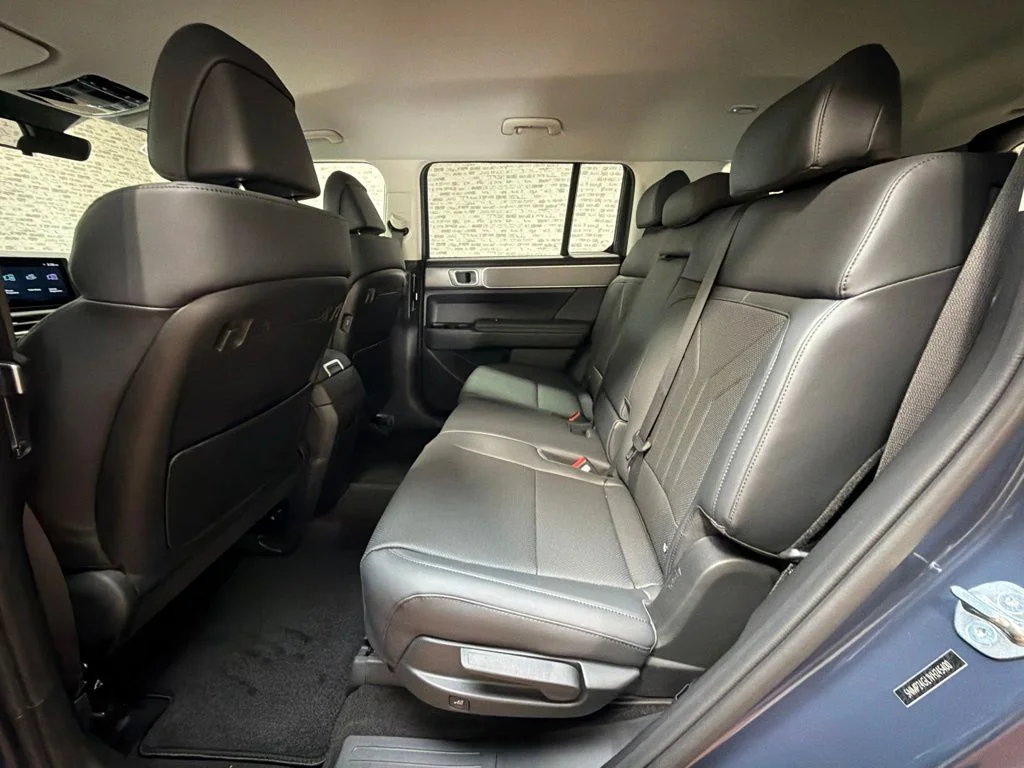 New 2027 Atlantis Blue Hyundai SEL image 14