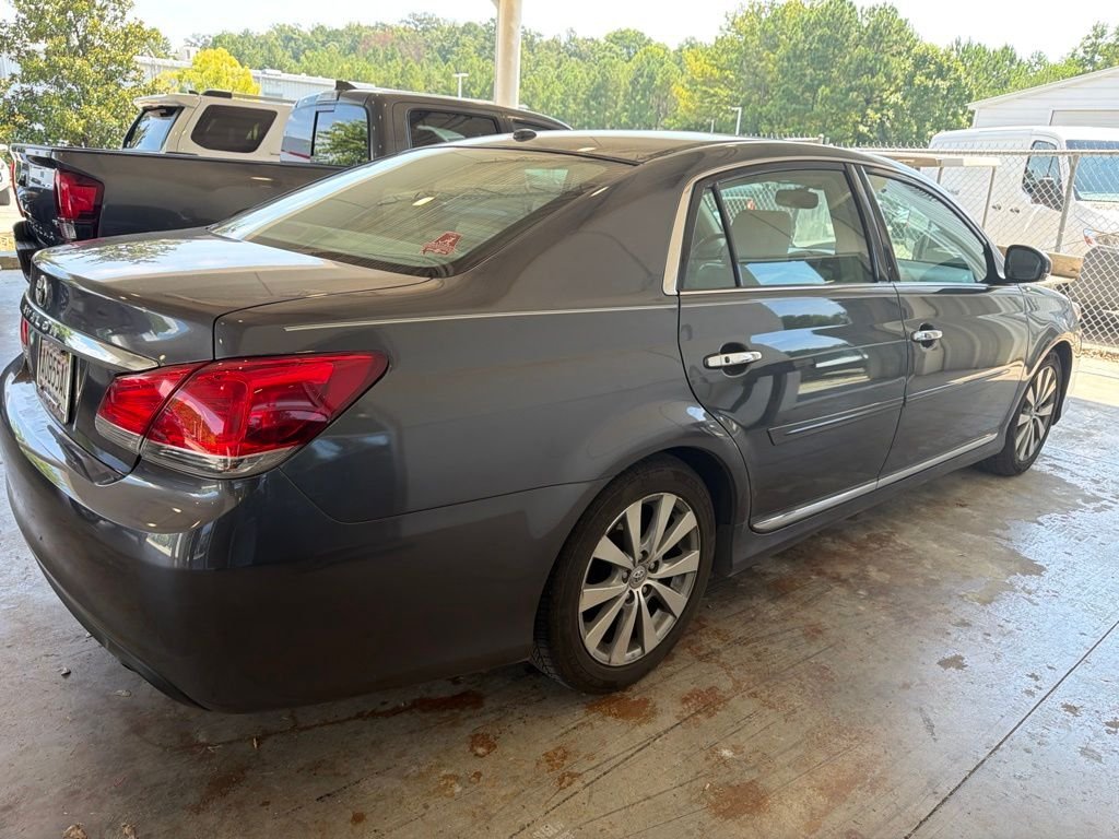 Used 2011 Gray Toyota Limited image 3
