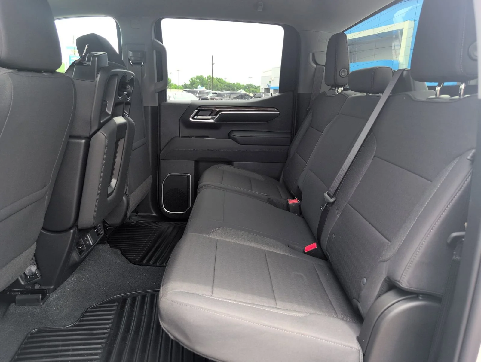 2026 Chevrolet Silverado 1500 LT - Photo 31