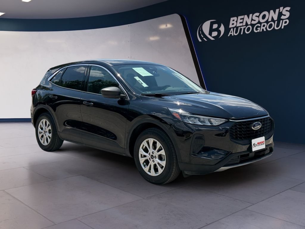 Used 2024 Black Ford Active image 7