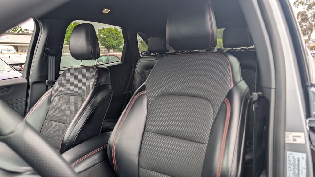 2024 Ford Escape ST-Line - Photo 15
